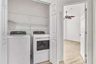 7928 Limestone Ln, Sarasota, FL 34233 - Photo 24