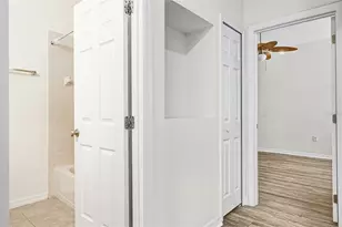 7928 Limestone Ln, Sarasota, FL 34233 - Photo 30