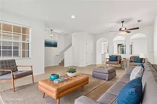 7928 Limestone Ln, Sarasota, FL 34233 - Photo 2