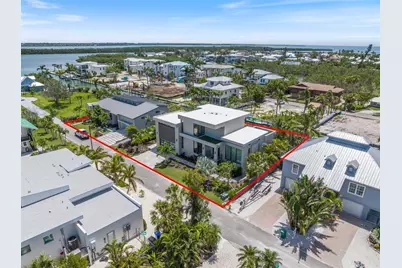 590-600 De Narvaez, Longboat Key, FL 34228 - Photo 2