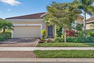 20309 Minuet Pl, Venice, FL 34293 - Photo 1