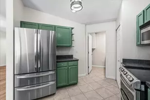 1717 Hammocks Ave, Lutz, FL 33549 - Photo 8