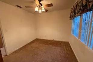 1505 NE 8th St, Gainesville, FL 32601 - Photo 28