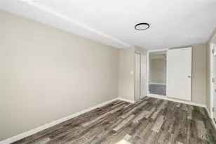 6051 Carlton Ave, Sarasota, FL 34231 - Photo 14