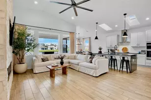 8806 Windlass Cv, Parrish, FL 34219 - Photo 4