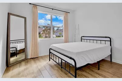 8806 Windlass Cove, Parrish, FL 34219 - Photo 18