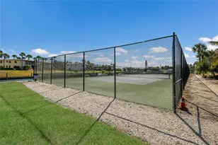 6500 Flotilla Dr, Holmes Beach, FL 34217 - Photo 30