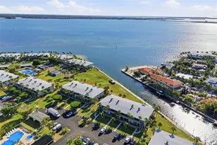 6500 Flotilla Dr, Holmes Beach, FL 34217 - Photo 34