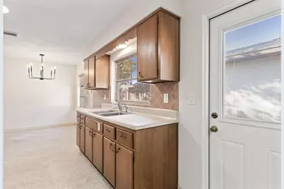 511 Poinsettia Avenue, Sebring, FL 33870 - Photo 10