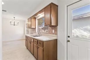 511 Poinsettia Ave, Sebring, FL 33870 - Photo 10