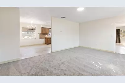 511 Poinsettia Avenue, Sebring, FL 33870 - Photo 6