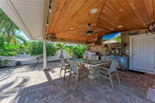 608 Hampshire Ln, Holmes Beach, FL 34217 - Photo 48