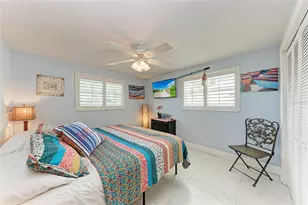 608 Hampshire Ln, Holmes Beach, FL 34217 - Photo 40