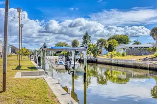 825 E 5th St, Englewood, FL 34223 - Photo 36