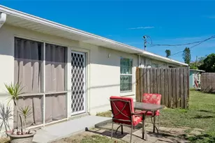 7811 43rd Ave Dr W, Bradenton, FL 34209 - Photo 30