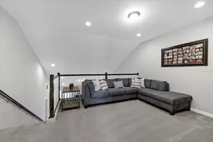 3665 Fescue Ln, Sarasota, FL 34232 - Photo 10