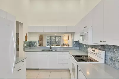 8735 Olde Hickory Avenue #8303, Sarasota, FL 34238 - Photo 14