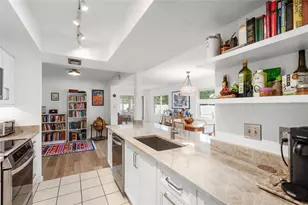 4205 Ruth Wy, Sarasota, FL 34232 - Photo 12