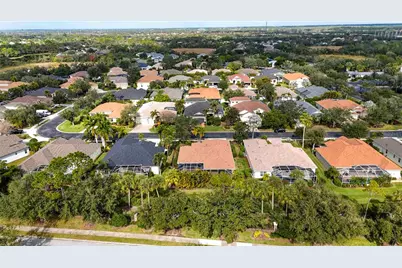 7918 Edmonston Circle, University Park, FL 34201 - Photo 60