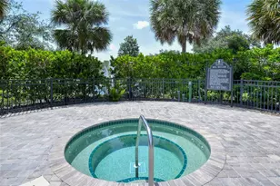 7918 Edmonston Cir, University Park, FL 34201 - Photo 74