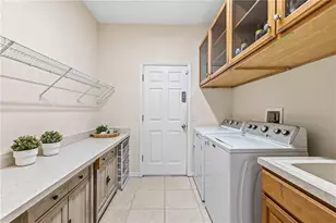 7918 Edmonston Cir, University Park, FL 34201 - Photo 40