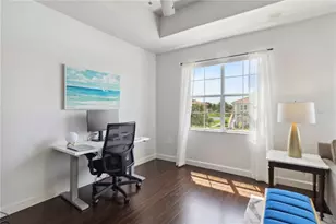 1020 Villagio Cir, Sarasota, FL 34237 - Photo 8