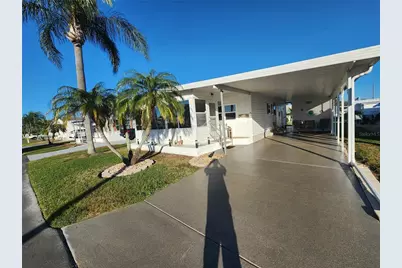 808 53rd Avenue E #67, Bradenton, FL 34203 - Photo 2