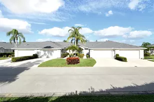4949 Chase Oaks Dr, Sarasota, FL 34241 - Photo 2