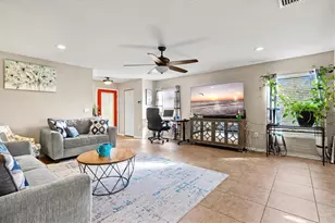 5213 Moon Shell Dr, Apollo Beach, FL 33572 - Photo 10