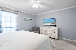 1801 Gulf Dr N, Bradenton Beach, FL 34217 - Photo 18