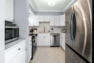 1801 Gulf Dr N, Bradenton Beach, FL 34217 - Photo 6