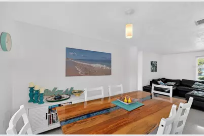 3326 Rowena Street, Sarasota, FL 34231 - Photo 10