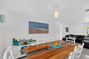 3326 Rowena St, Sarasota, FL 34231 - Photo 10