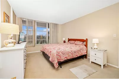 7461 W Country Club Drive #404, Sarasota, FL 34243 - Photo 22