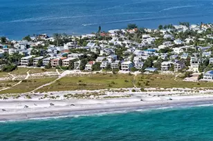 801 N Shore Dr, Anna Maria, FL 34216 - Photo 4
