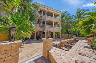 801 N Shore Dr, Anna Maria, FL 34216 - Photo 14