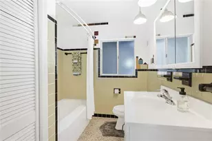 1939 High Point Dr, Sarasota, FL 34236 - Photo 22