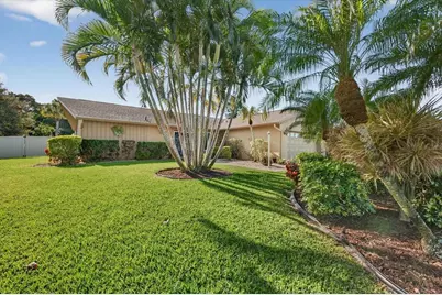 6701 16th Avenue Drive W, Bradenton, FL 34209 - Photo 8