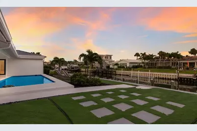 510 Putter Lane, Longboat Key, FL 34228 - Photo 24