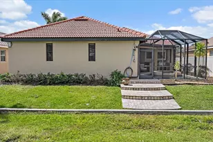 5624 Aaron Ct, Sarasota, FL 34232 - Photo 32