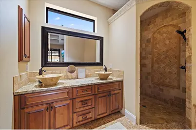 5624 Aaron Court, Sarasota, FL 34232 - Photo 18