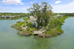 1703 Pelican Cove Rd, Sarasota, FL 34231 - Photo 42