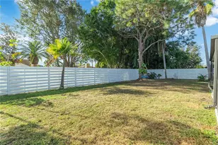 4852 Greencroft Rd, Sarasota, FL 34235 - Photo 48