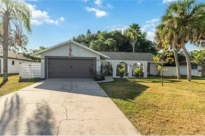 4852 Greencroft Road, Sarasota, FL 34235 - Photo 4