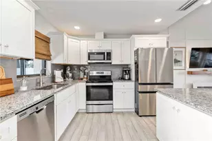 4852 Greencroft Rd, Sarasota, FL 34235 - Photo 22