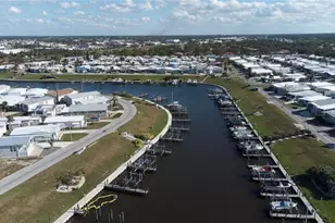 785 N Green Cir, Venice, FL 34285 - Photo 18