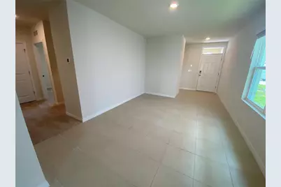 32704 Canyonlands Drive, Wesley Chapel, FL 33543 - Photo 8