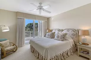 2550 Harbourside Dr, Longboat Key, FL 34228 - Photo 32