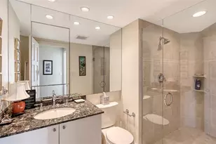 2550 Harbourside Dr, Longboat Key, FL 34228 - Photo 34