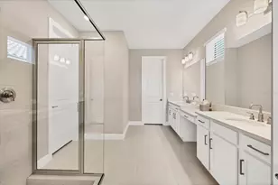 11328 Trivio Ter, Palmetto, FL 34221 - Photo 16